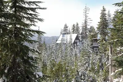 Image de Chalet Bonderalp 3br Chalet ski in\/out bike in\/out with stunning view in village