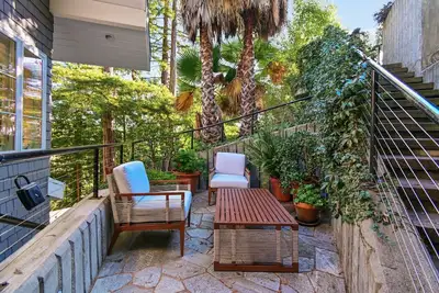 Image de Secluded Charming Mill Valley Retreat Trail Access