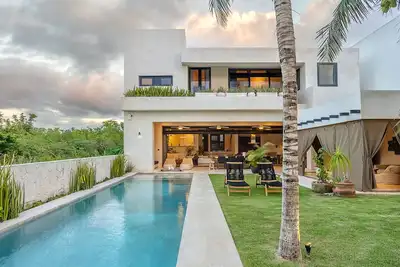 Image de Casa Del Viento 5-bedroom villa in peaceful Puerto Aventuras with WiFi, Ac