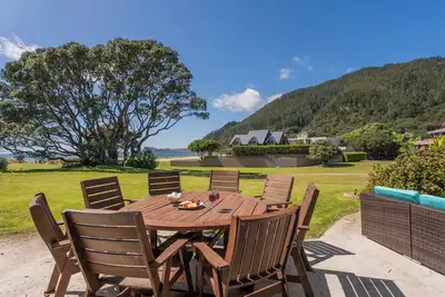 Image de Beach Haven Bonanza - Pauanui Holiday Home