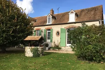 Image de Maison de campagne avec un grand jardin