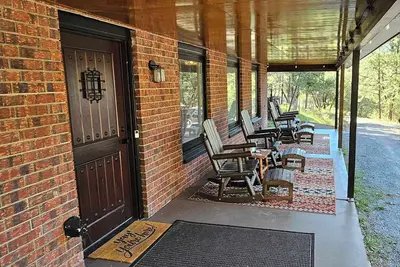 Image de 4-bedroom cabin in magical Gila National Forest with WiFi, Ac, and hot tub.