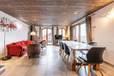 Image de Appartement 'Appartement 1' avec vue sur les montagnes, terrasse privée et Wi-Fi