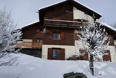 Image de Appartement 'Appart La Mansarde' avec vue sur les montagnes