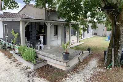 Image de Maison de vacances 'Le Petit Four À Pain' avec piscine