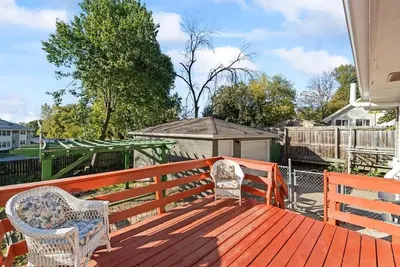 Image de Ignatius’ House Come in & relax in Des Moines in a home with Ac, WiFi, heater,