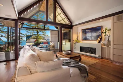 Image de Luxury On The Bay - 2 x Apartments With Ocean Views