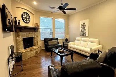 Image de Feel at home in Spring, Tx - 20 min from airport