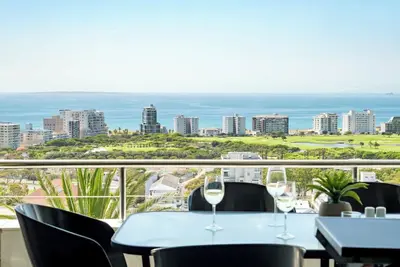 Image de Experience First-Class Holidaying at Ocean Vue