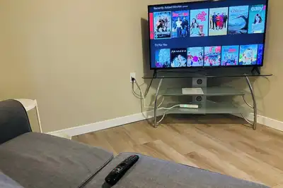 Image de Walkout Basement Entire Private Suite