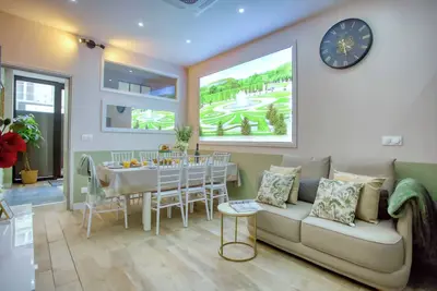 Image de Le Nid Parisien : Triplex Cosy et Chaleureux