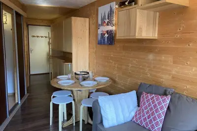 Image de À 10m des pistes de ski, 2ème étage, balcon, télévision, casier à ski, 26m², Avoriaz