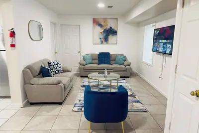 Image de Charming 2-bedroom with Ac/heat and WiFi 6 mins from Ewr 30 mins to Nyc