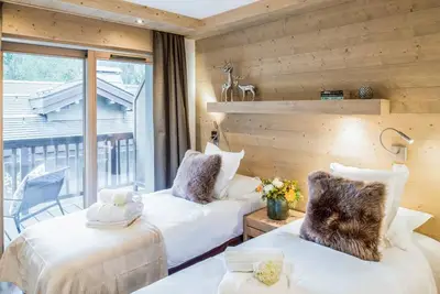 Image de Wifi, à 150m des pistes de ski, 3ème étage, balcon, parking, télévision, 64m², Courchevel