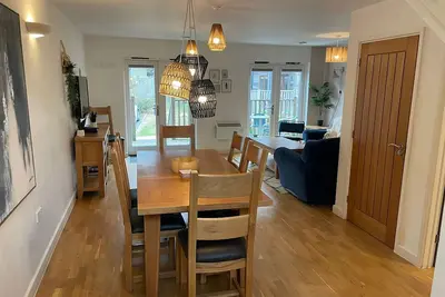 Image de Pet-Friendly Cornish Retreat Apt By Flag Beach