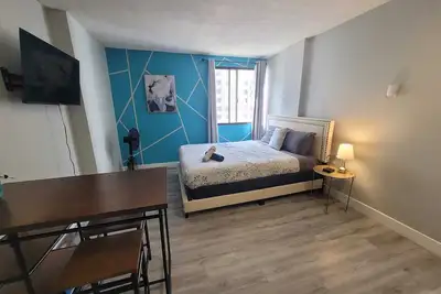 Image de City Haven: Cozy Comfort in Calgary