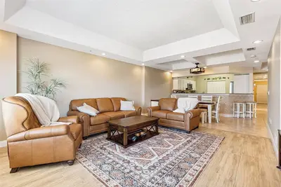 Image de Coastal Comfort 3br Condo with Pool & Hot Tub