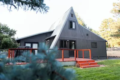 Image de The Cutest Little A Frame in Show Low ~ Steps to Fool Hollow Lake