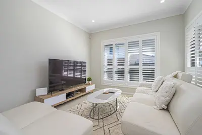 Image de Dreamland/Rousehill /Spacious 4br House/wifi