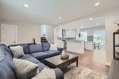 Charming I Family Friendly I 4bd 2ba Arvada Home