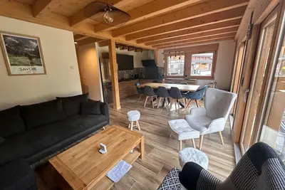 Image de Pralognan : Chalet 6 pièces pour 11 pers, proche téléphérique et centre aqualudique