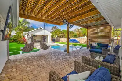 Image de Family Beach Getaway w/ Pool & Sports Playground