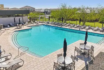 Image de Brand New in Desert Ridge! Close to Mayo, 101, 51, Desert Ridge, High Street.