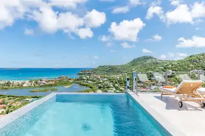 Image de Relaxing Modern Villa in the Heights of Saint-Jean