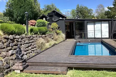 Magic loft in nature with fast optic fiver and private Pool and hot tub