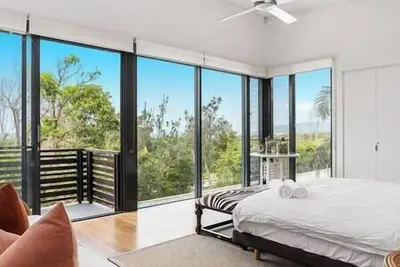 Image de The Kiah - Belongil Beach Front Luxury Villa