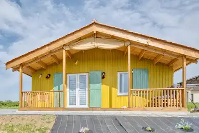 Image de Chalet 'De Campagne En Dordogne' avec terrasse privée et jardin privé