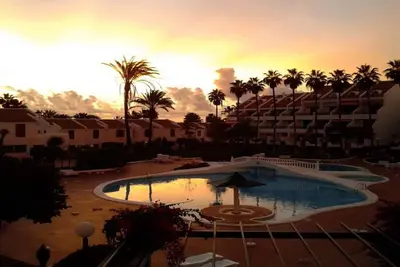 Image de Appartement de vacances 'Cool Duplex In Playa Las Americas' avec vue sur la mer