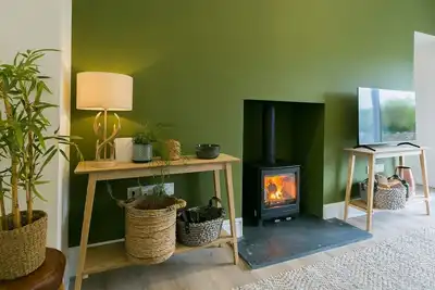 Image de Ty Cadwgan - a cosy fire that sleeps 4 guests in 2 bedrooms