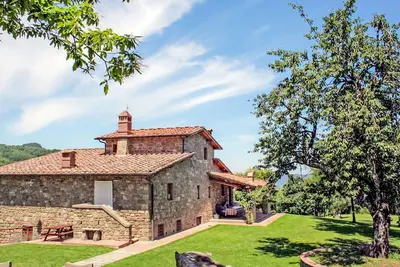 Image de Maison de vacances avec piscine privée, Wifi, Tv, balcon, animaux admis, vue panoramique, parking