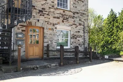 Image de Cosy apartment in historic Cornish town