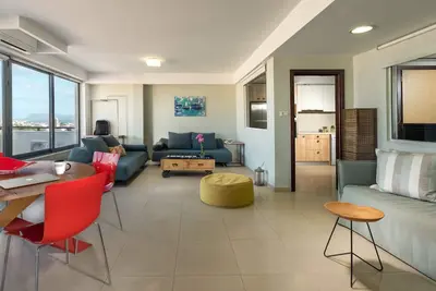 Sea view apartment 5th floor