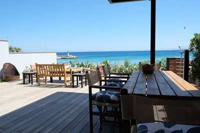 Image de Maison les pieds dans l'eau entre mer et montagne Marine de Sant'Ambrogio Lumio