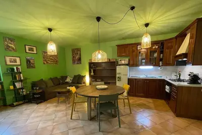 Image de Al Portico apartment opened in October 2024 10 min walk from the Walls