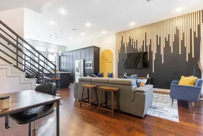 Image de Eado Rooftop City View+Fifa World Cup Vibes, walk to Grb and Toyota Center.