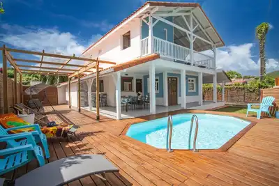 Image de Corail Bleu - Maison avec piscine proche de la plage