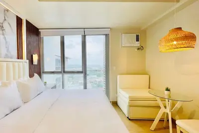 Image de Find Your Relaxing City Escape at The Palladium
