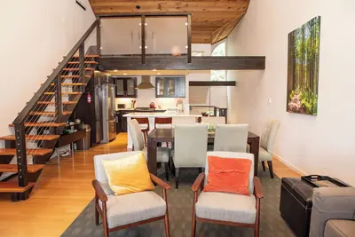 Image de Beautiful Platinum Rated Mountain Cabin Ski In/Out Hot Tub