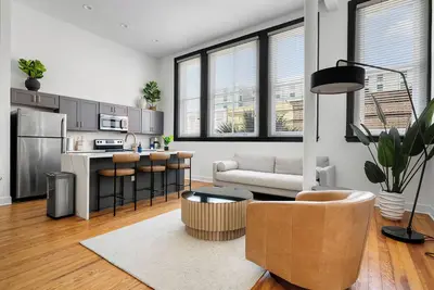 Image de Kings Corner Suites at 360 King