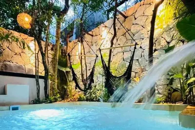 Image de 5 Min Beach -Villa Private Pool - Jacuzzi and Bar