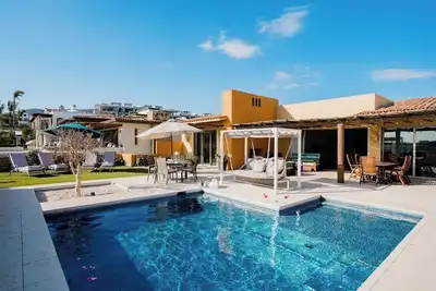 Image de Casa Monet: Elegant Ocean View Retreat