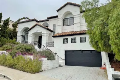 Image de Large 6-bedroom house w/jacuzzi in lovely Monterey Park