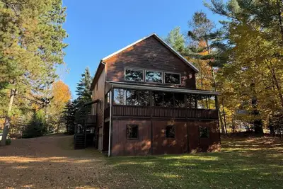 Image de Lake house on Lake Memphremagog