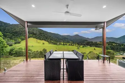 Image de Wagtail Studio Cabin. Peaceful and Ideal for couples or a young family.