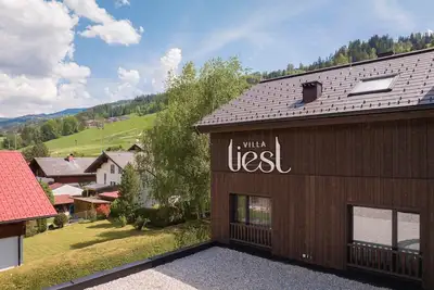 Image de Appartement haut de gamme avec balcon et sauna