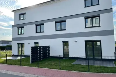 Image de Neu gebautes komplettes Reihenhaus